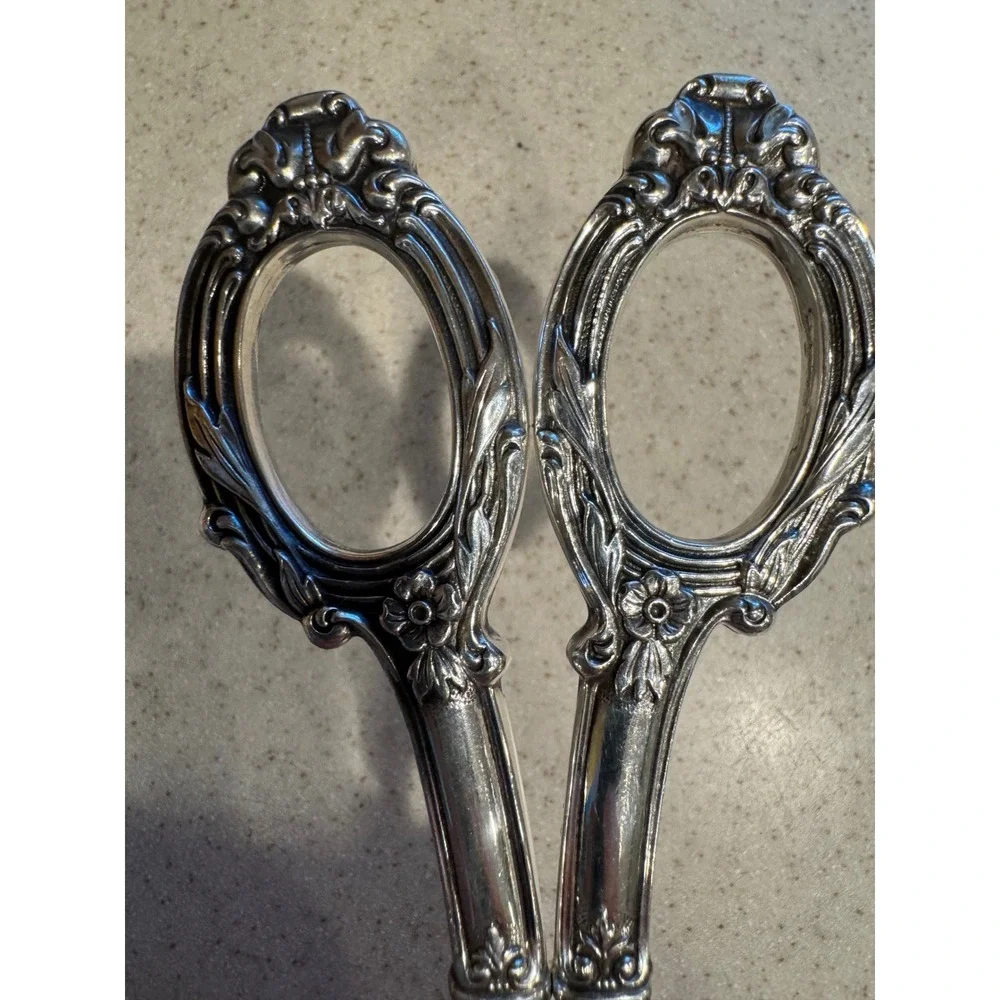 Web Sterling Handle ANCESTRY Asparagus Tongs Pastry Server 9 1/4